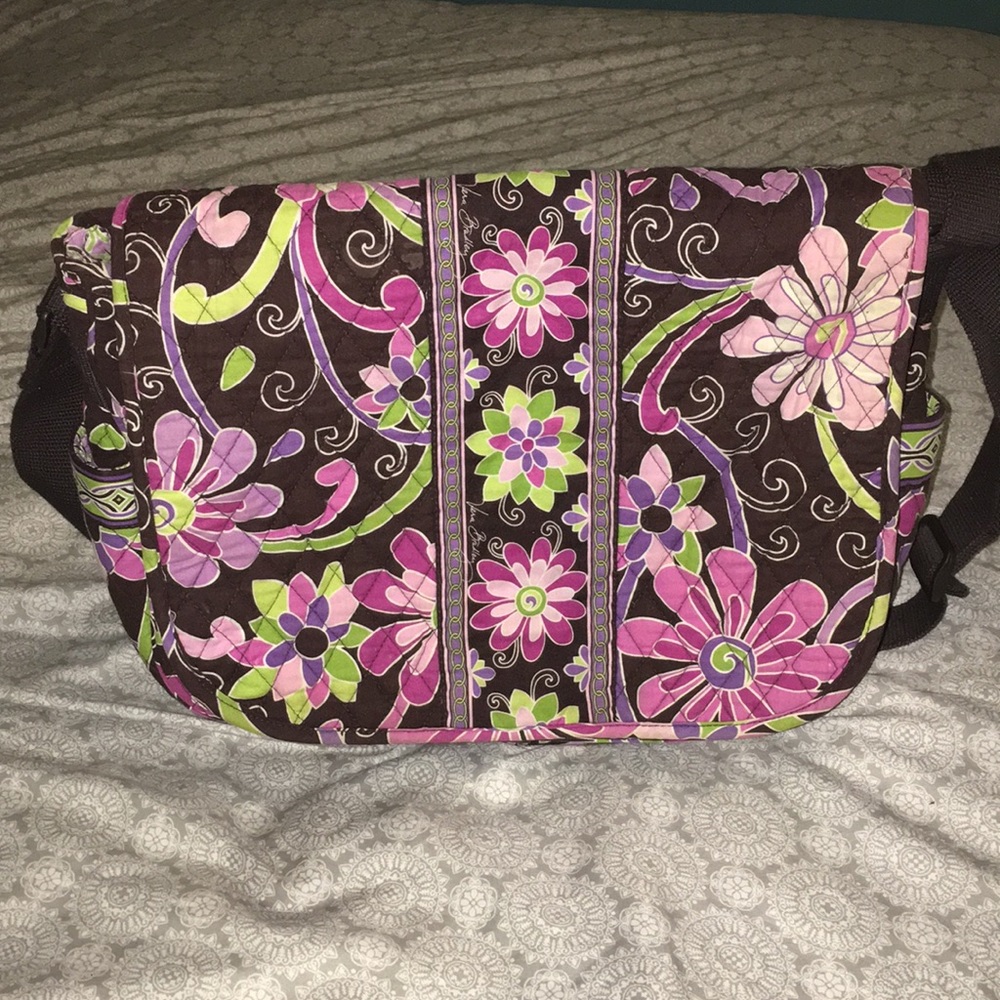 Vera Bradley messenger bag
